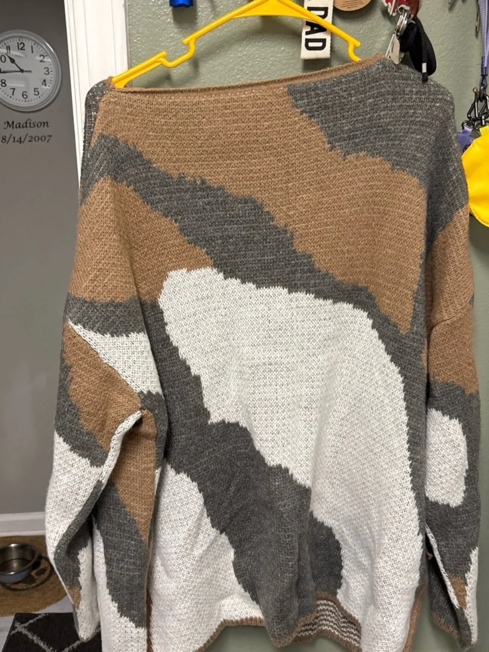 Off-the-Shoulder Colorblock Knit Sweater — White, Gray & Tan